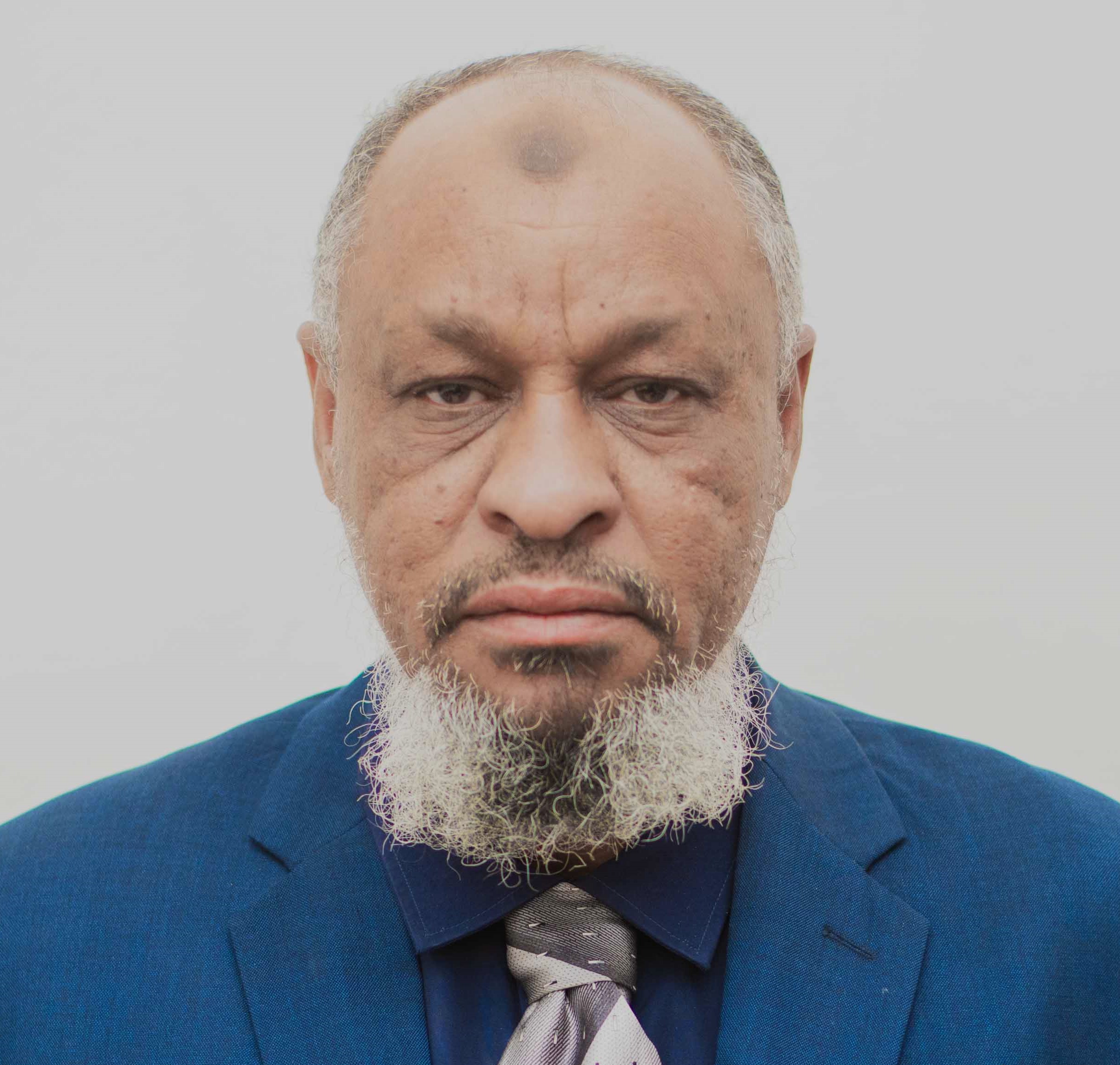 Dr. bushara issa